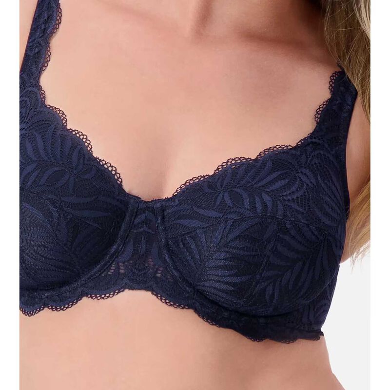 Triumph Essential Lace Balconette Bra image number 6